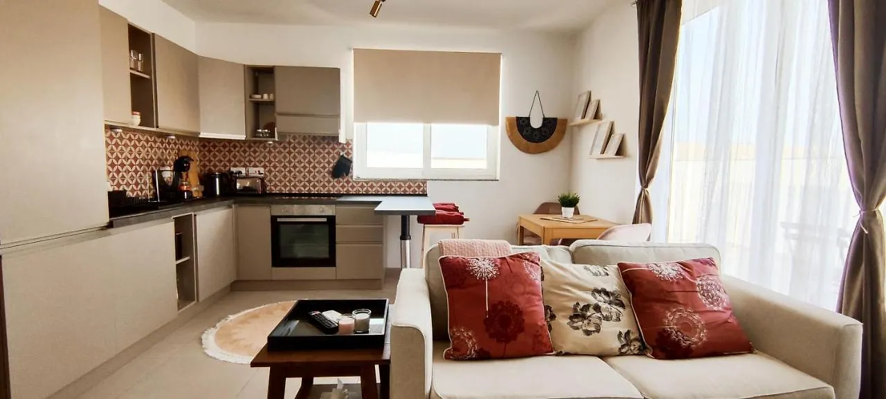 La88 Travel Penthouse Apartment Mosta