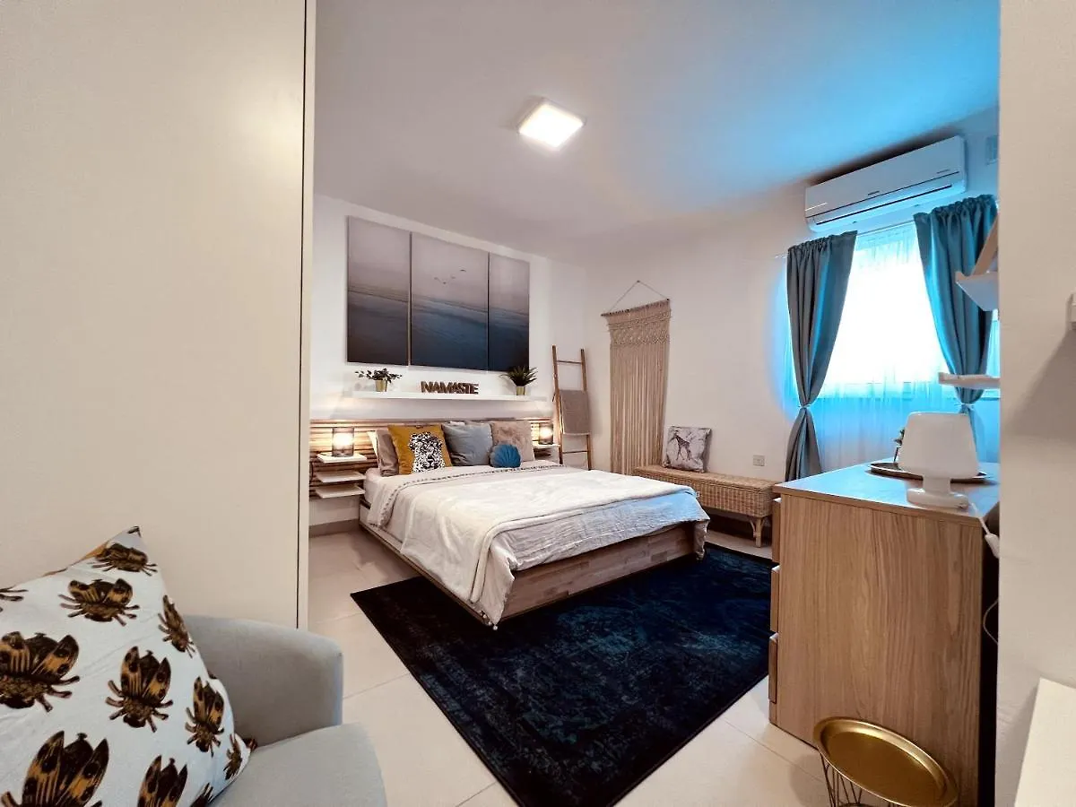 La88 Travel Penthouse Apartment Mosta